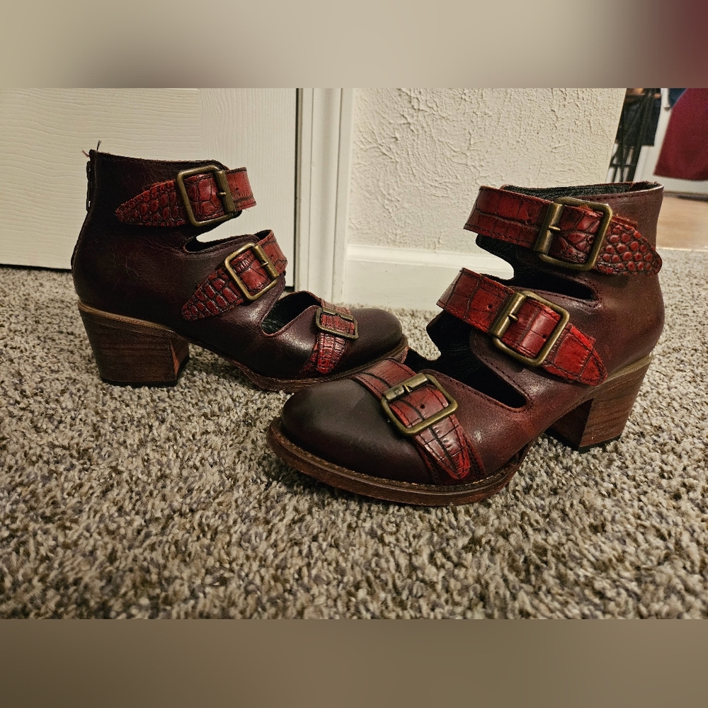Freebird by Steven - Charlotte size 6